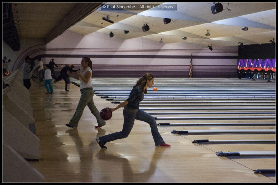 071111reibowling42945