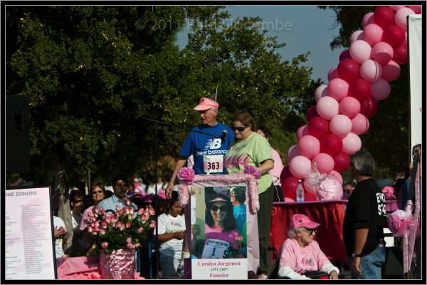 081025raceforcure52933